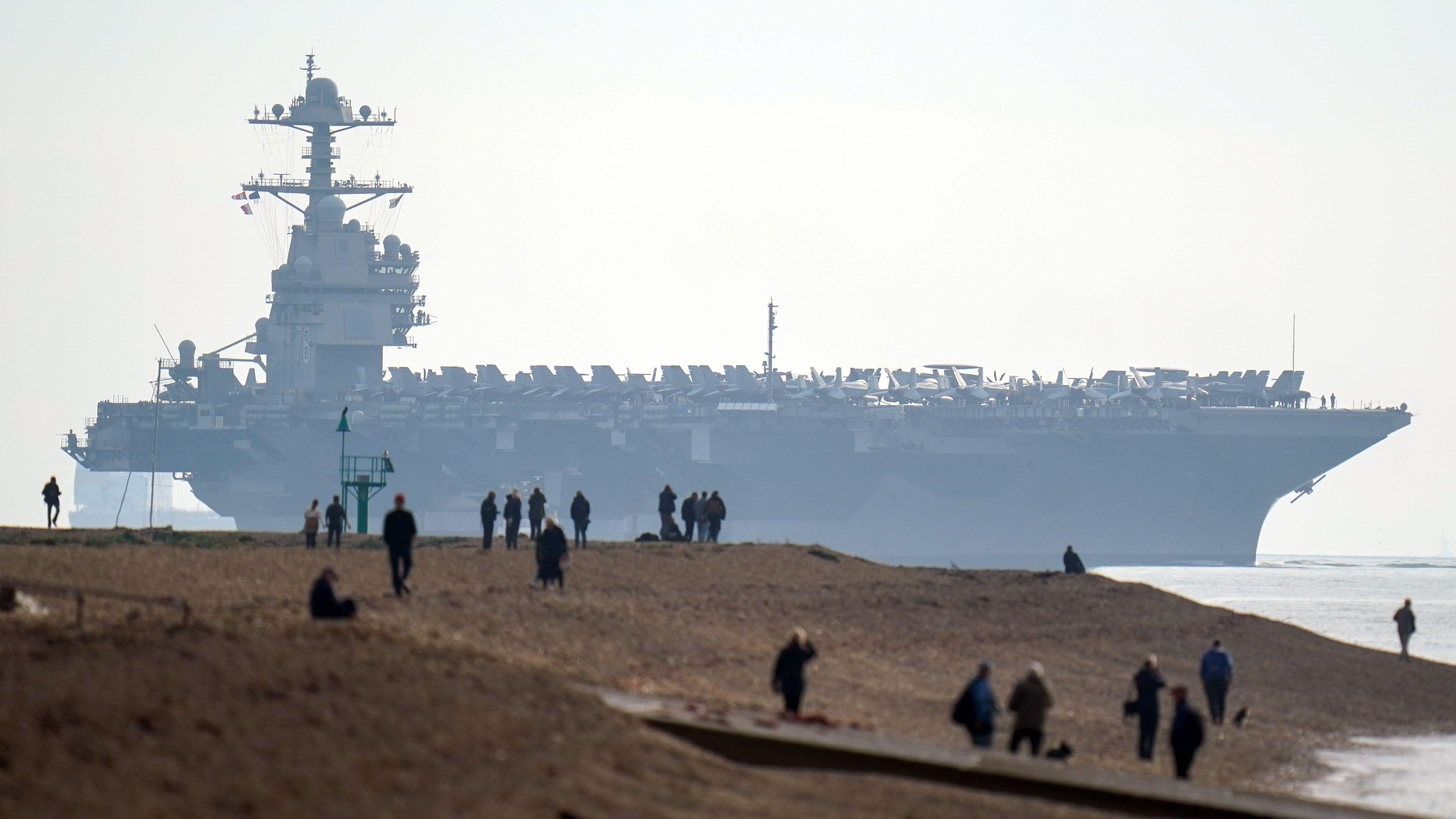 Photos Huge US Aircraft Carrier Anchors In Solent News Wave 105 photos-huge-us-aircraft-carrier-anchors-in-solent-news-wave-105