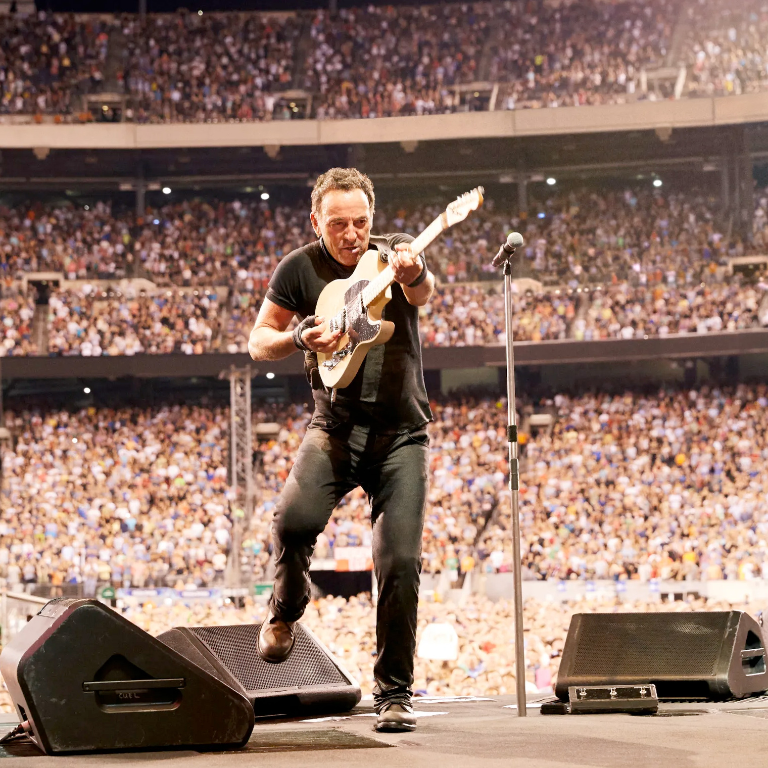 Bruce Springsteen defends ticket prices for upcoming tour | News