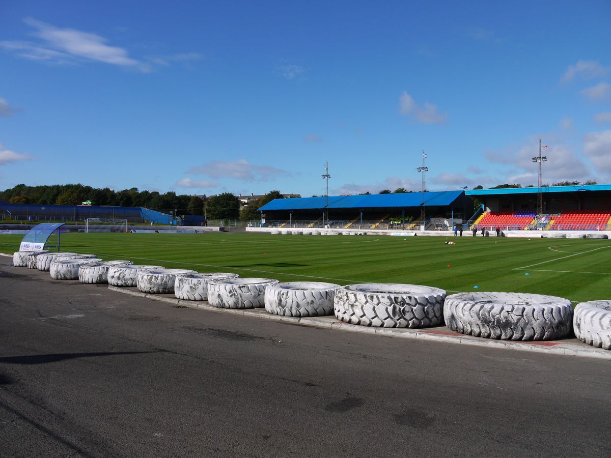 Could Cowdenbeath rename Central Park in honour of Pele?