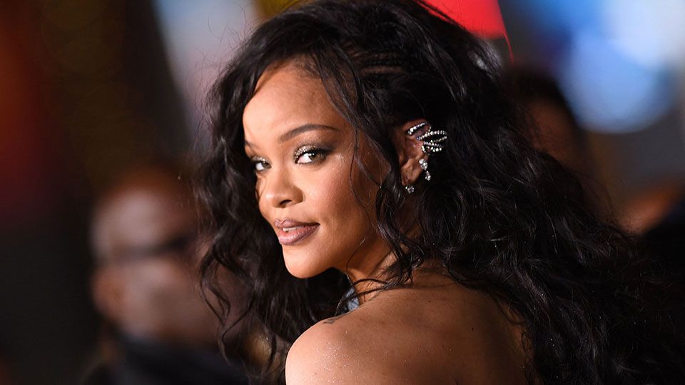 Rihanna Is the Best Advertisement for Her Own Brand, Fenty - Fashionista