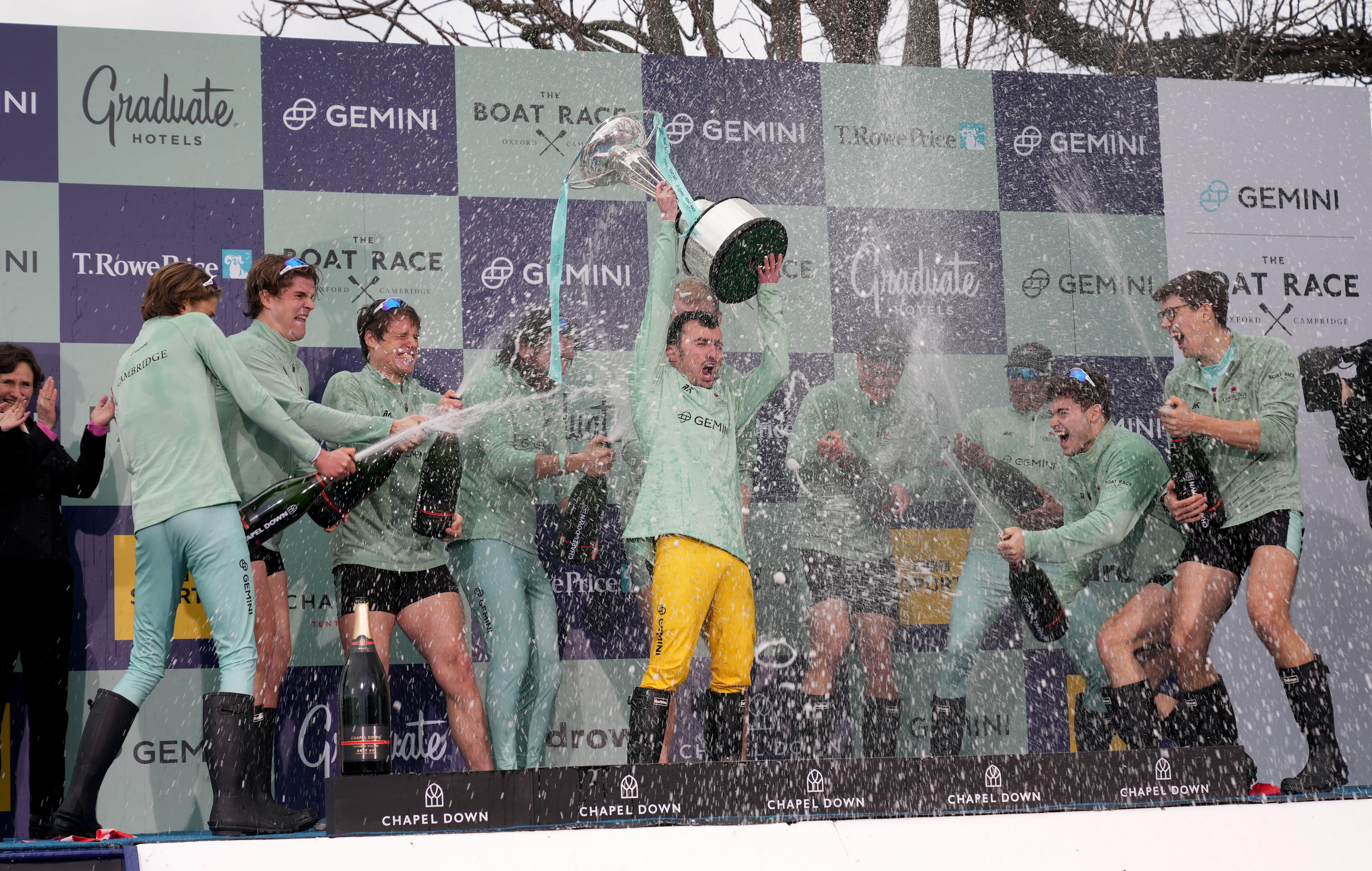 Cambridge take double win in Boat Race