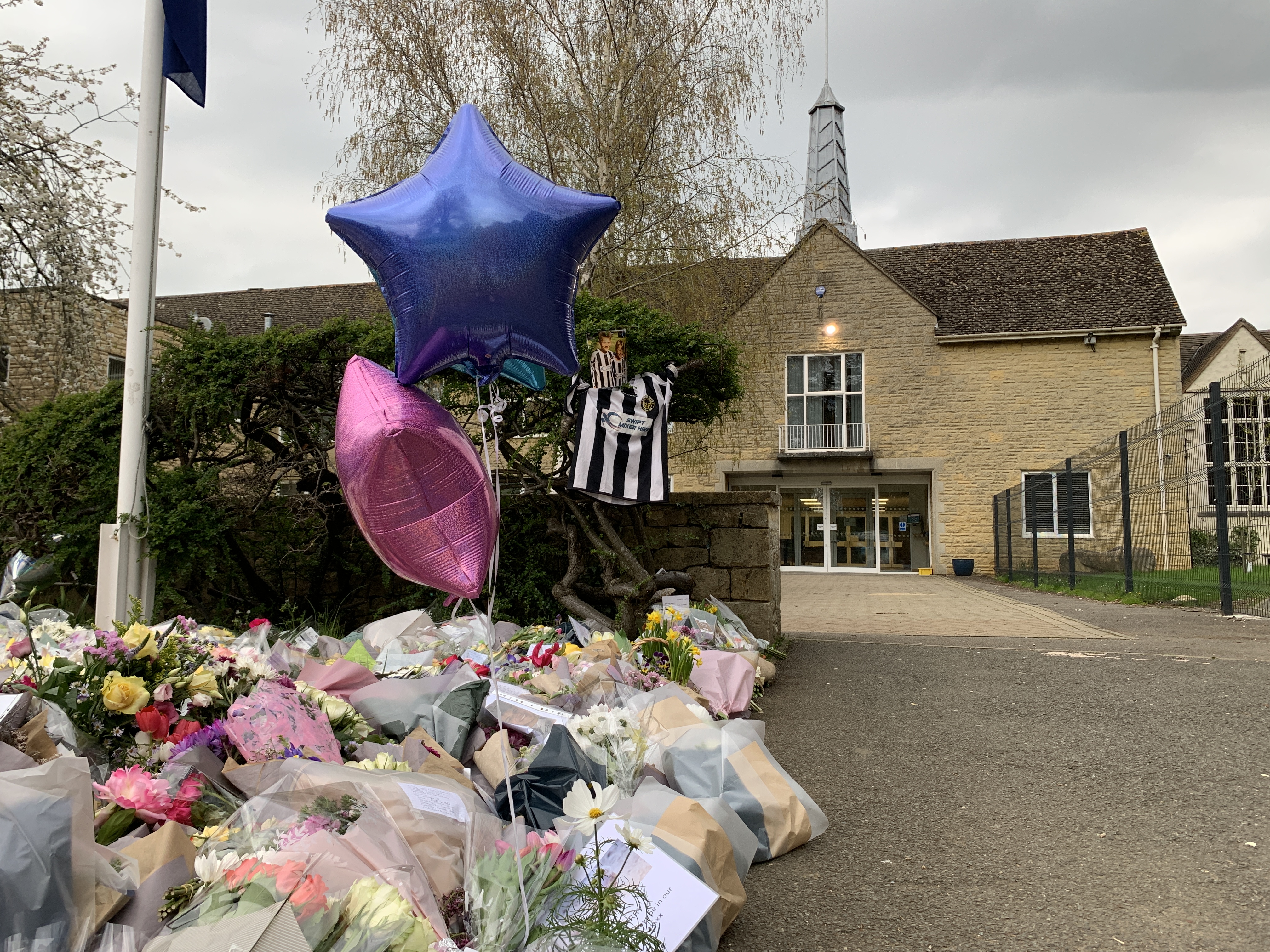 £100k raised in memory of three teenagers killed in crash