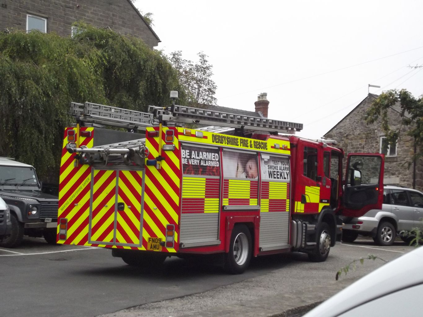 Derbyshire fire service introduce bodycams to help crew safety