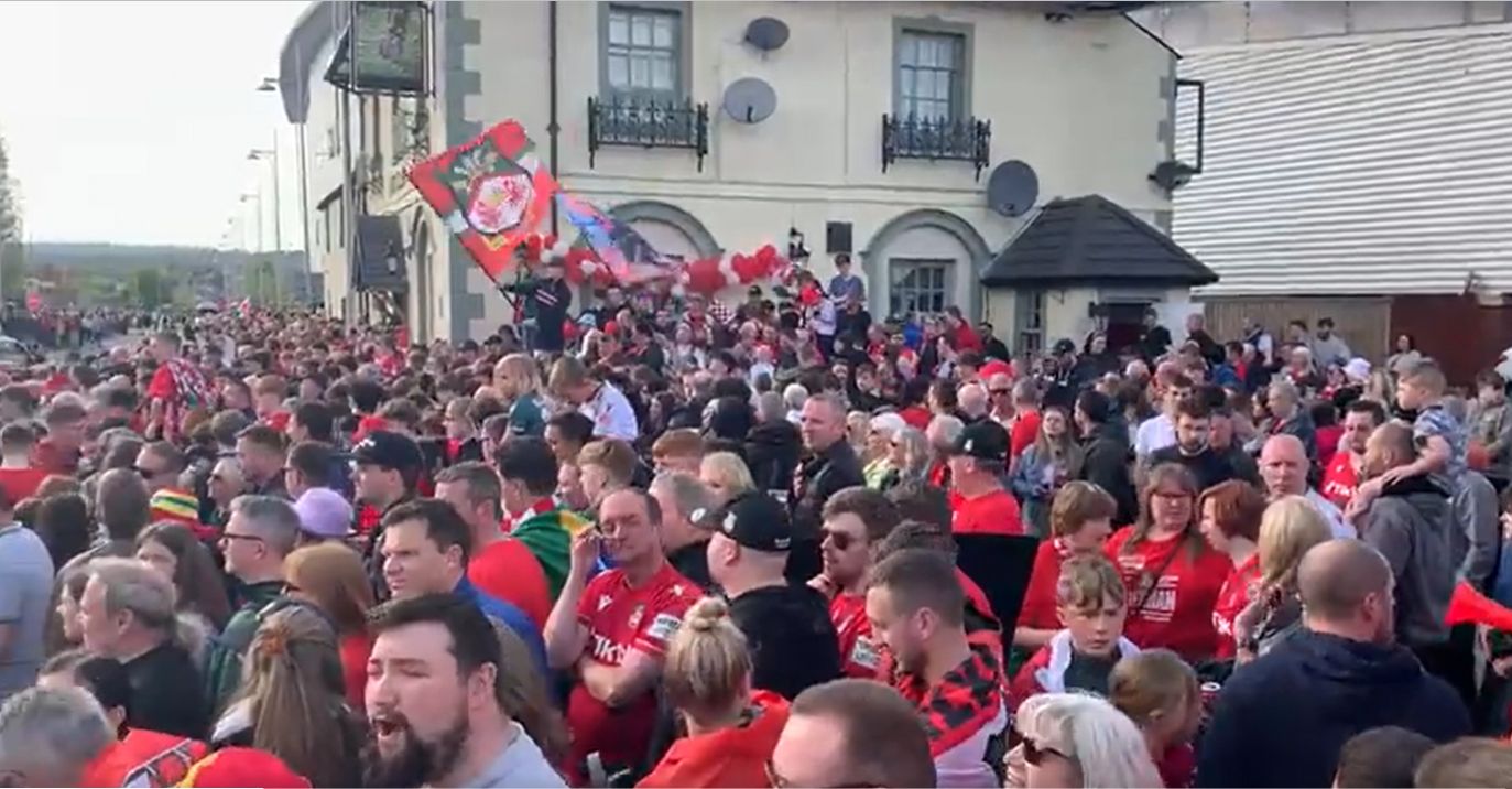 Thousands of fans gather in Wrexham for bus parade celebrations