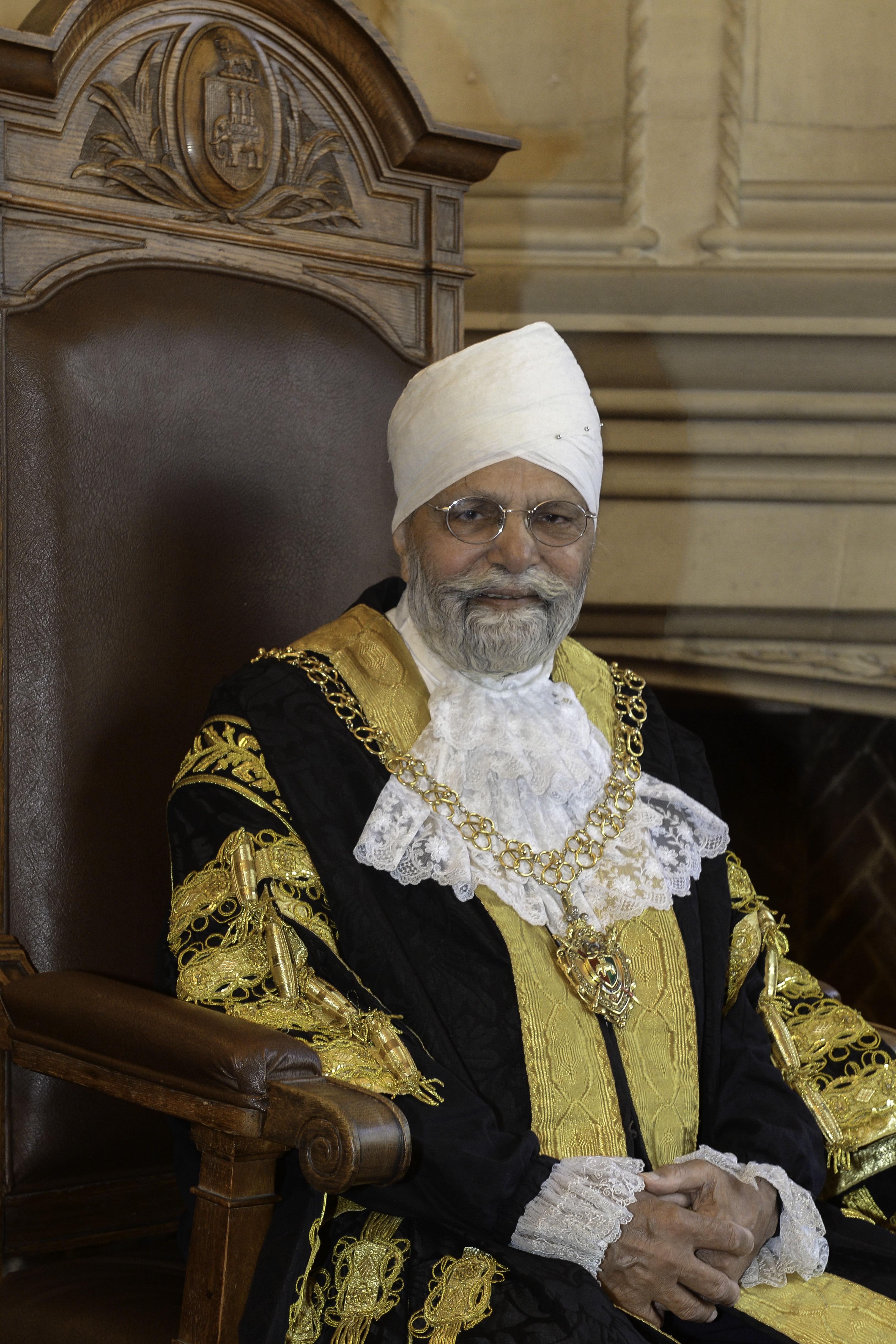 Coventry S New Lord Mayor Makes History News Free Radio Birmingham   Birdi 