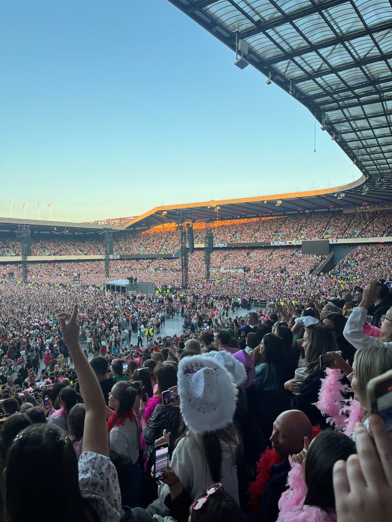 The stadium was packed to capacity as fans gathered to hear the Grammy award winning album live