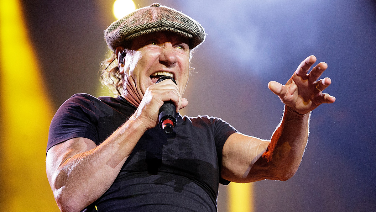 AC/DC announce first live show in seven years