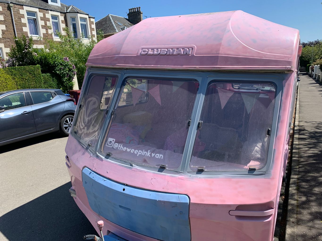 The Wee Pink Van