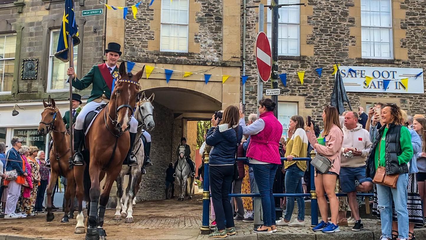 Hawick Cornet riding high as crowds turn out for annual Common Riding ...