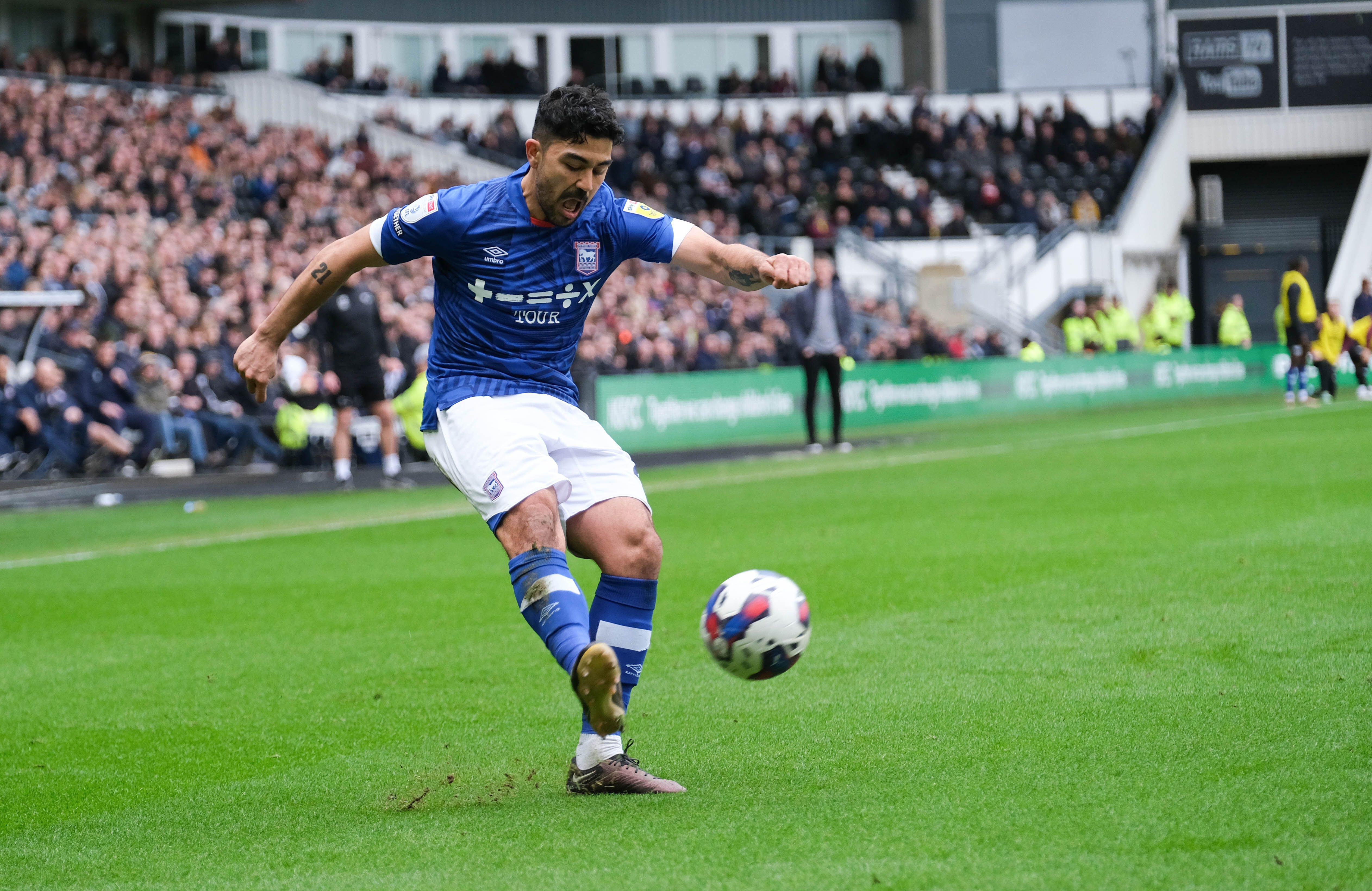 Midfielder Massimo Luongo signs new deal at Ipswich Town | News 