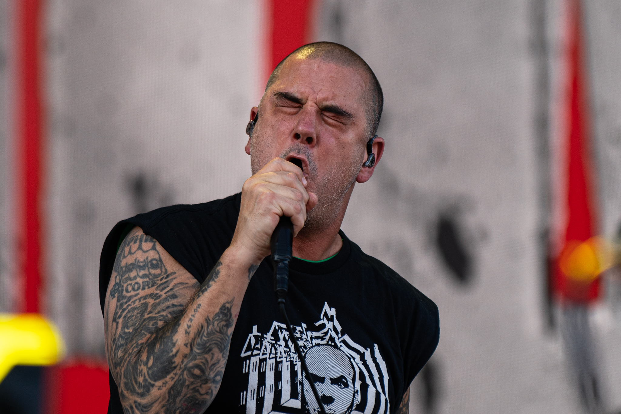 Pantera-7.jpg?quality=80&format=jpg&crop=95,0,1248,2048&resize=crop ...