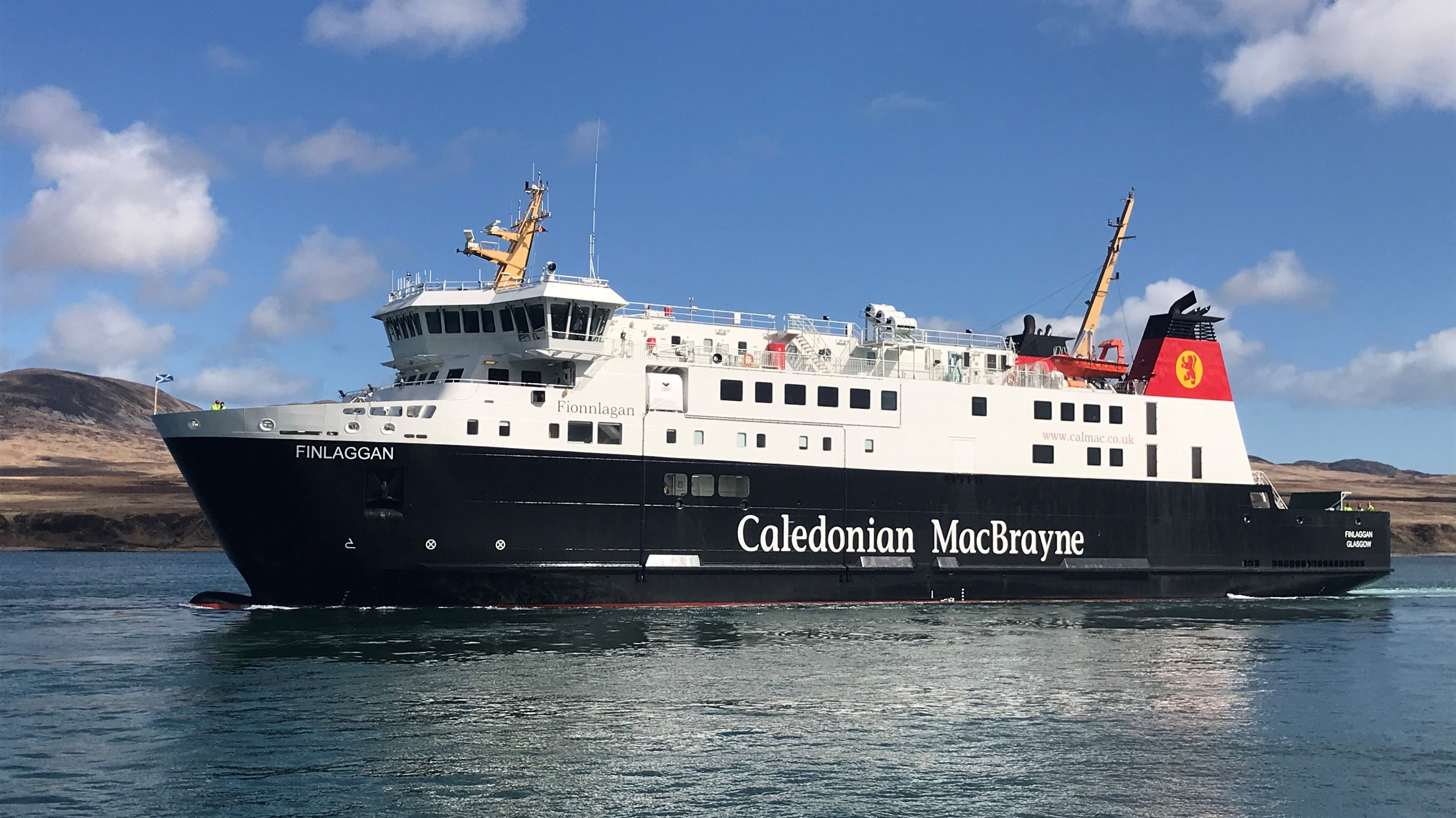 Holyrood committee calls for 10 year CalMac contract extension