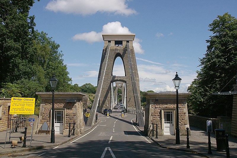 Clifton Suspension Bridge to only accept card payments from today