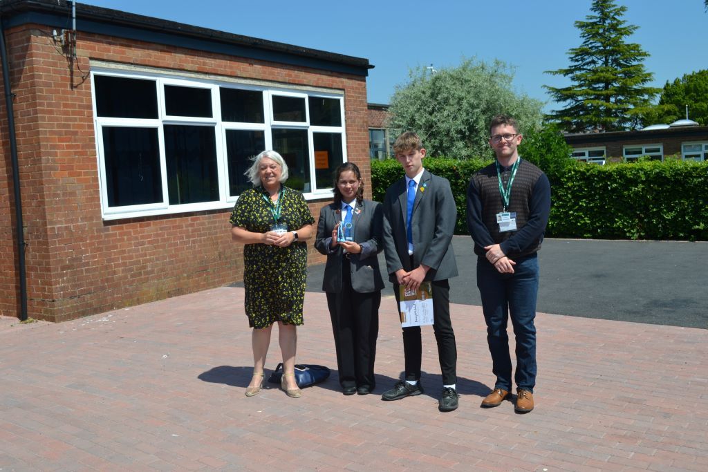 Pewsey Vale School recognised for innovative eco-friendly initiatives ...