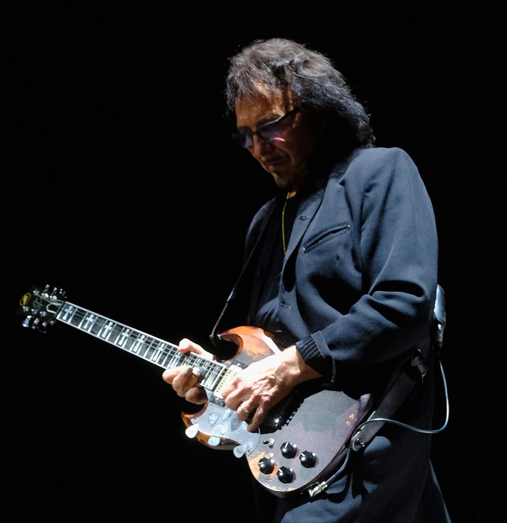 Tony Iommi – The Godfather of Heavy Metal 