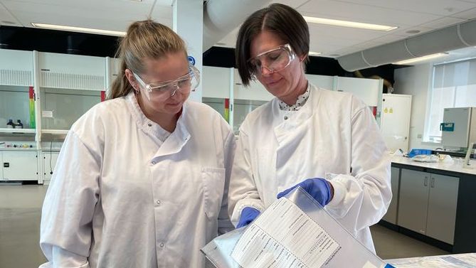 MSc Forensic Investigation student Kate White and Dr Jodie Dunnett with monkey dust samples