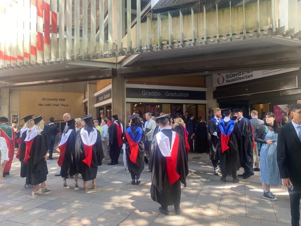 Student Not Graduating Students forced to graduate without final grades due to marking boycott ...