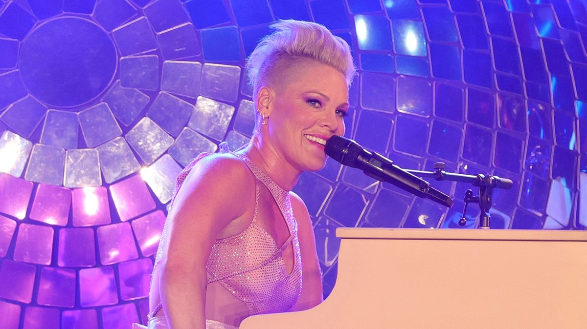 Pink's 17 most popular songs according to YouTube views