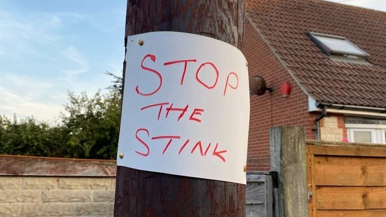 Stink Sign Stop the stink - Residents call for action over the mysterious Wyke Whiff