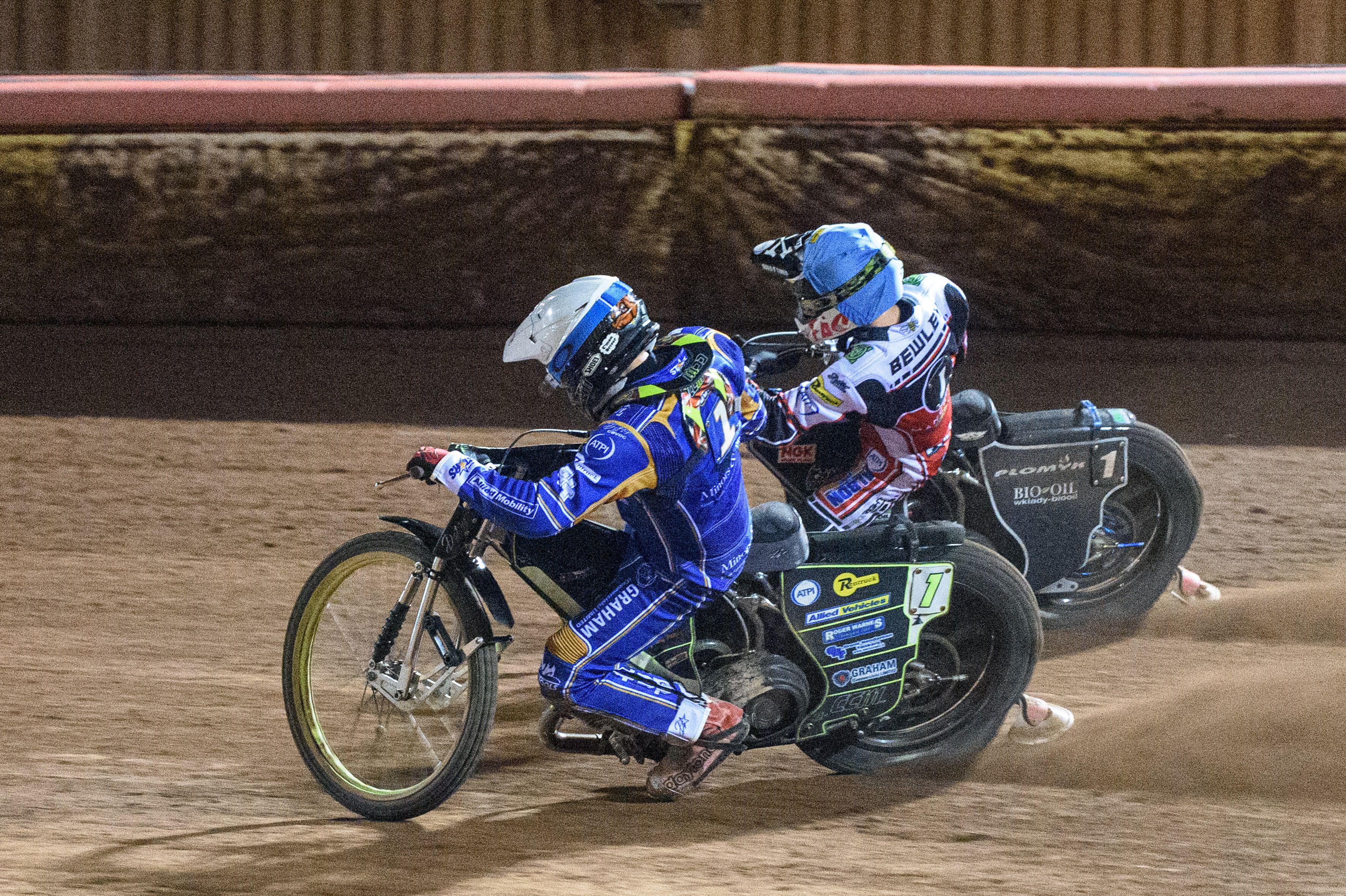Speedway: King's Lynn suffer 57-33 defeat to Leicester