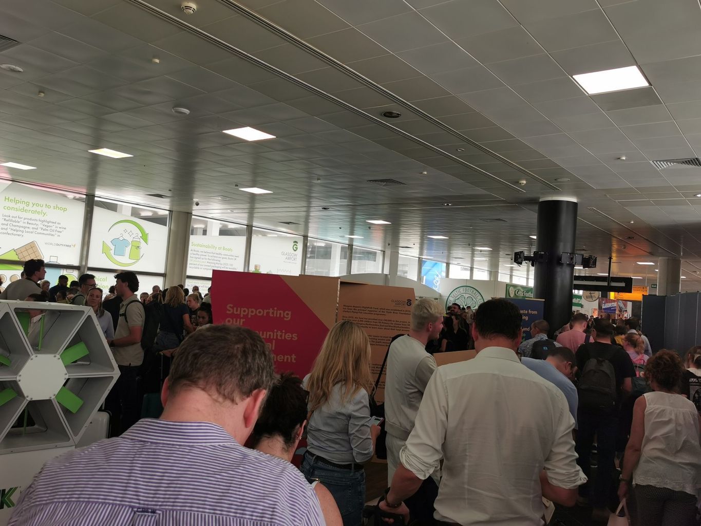 Glasgow Airport at a standstill amid ongoing police incident