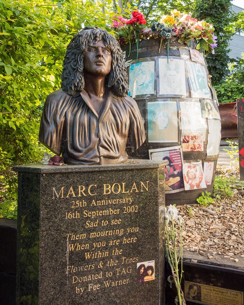 Marc Bolan statue in Barnes, London