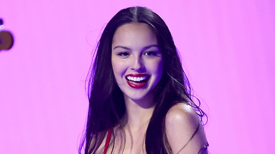 Did Olivia Rodrigo Tease a Snippet of 'Vampire' On Her Hotline