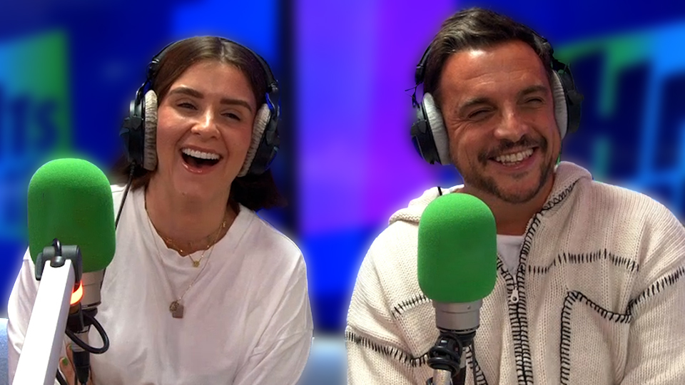 Brooke Vincent and Mike Toolan give Luca Toolan advice as he has his