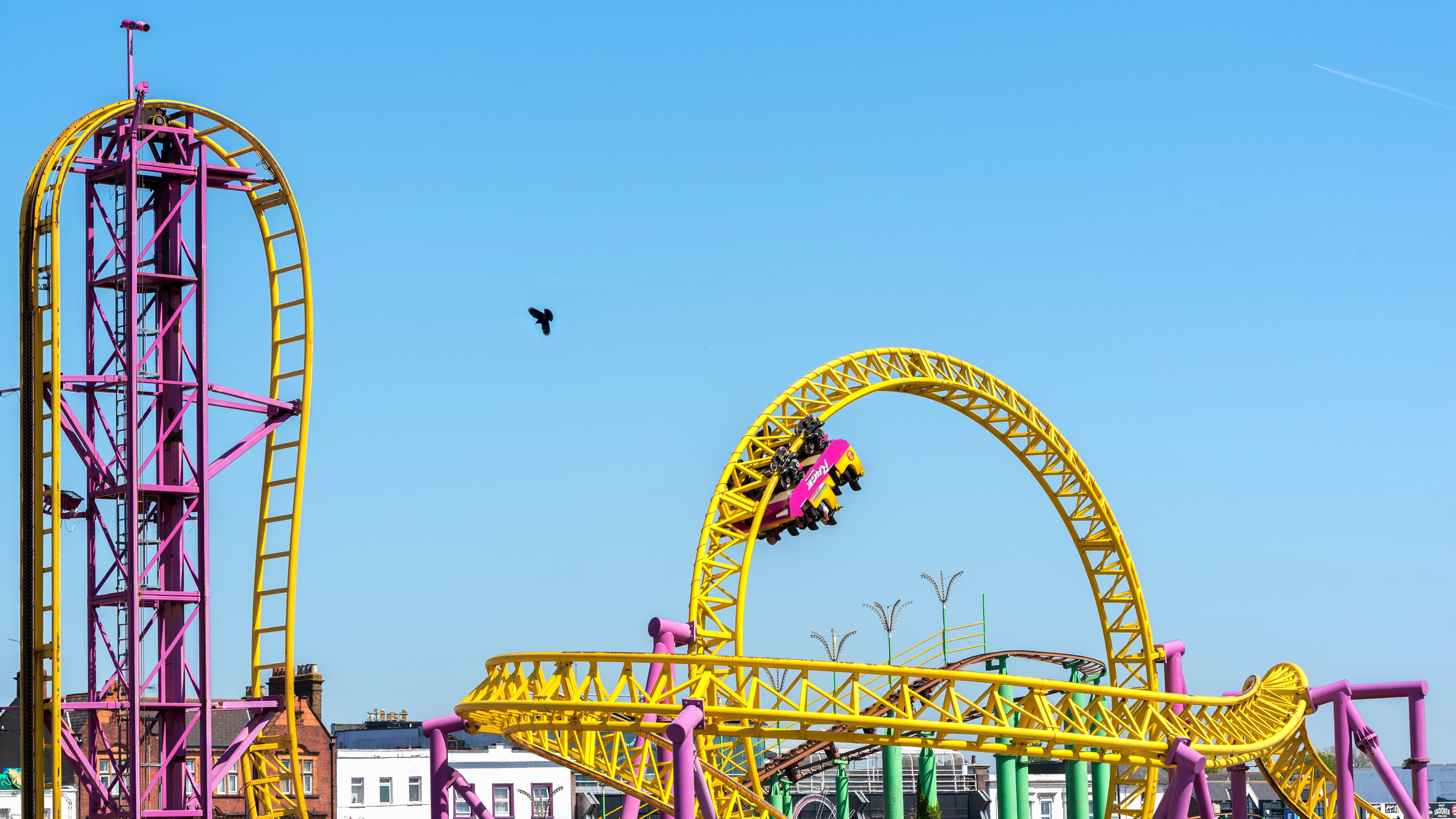 Southend rollercoaster stops leaving carriage of people suspended