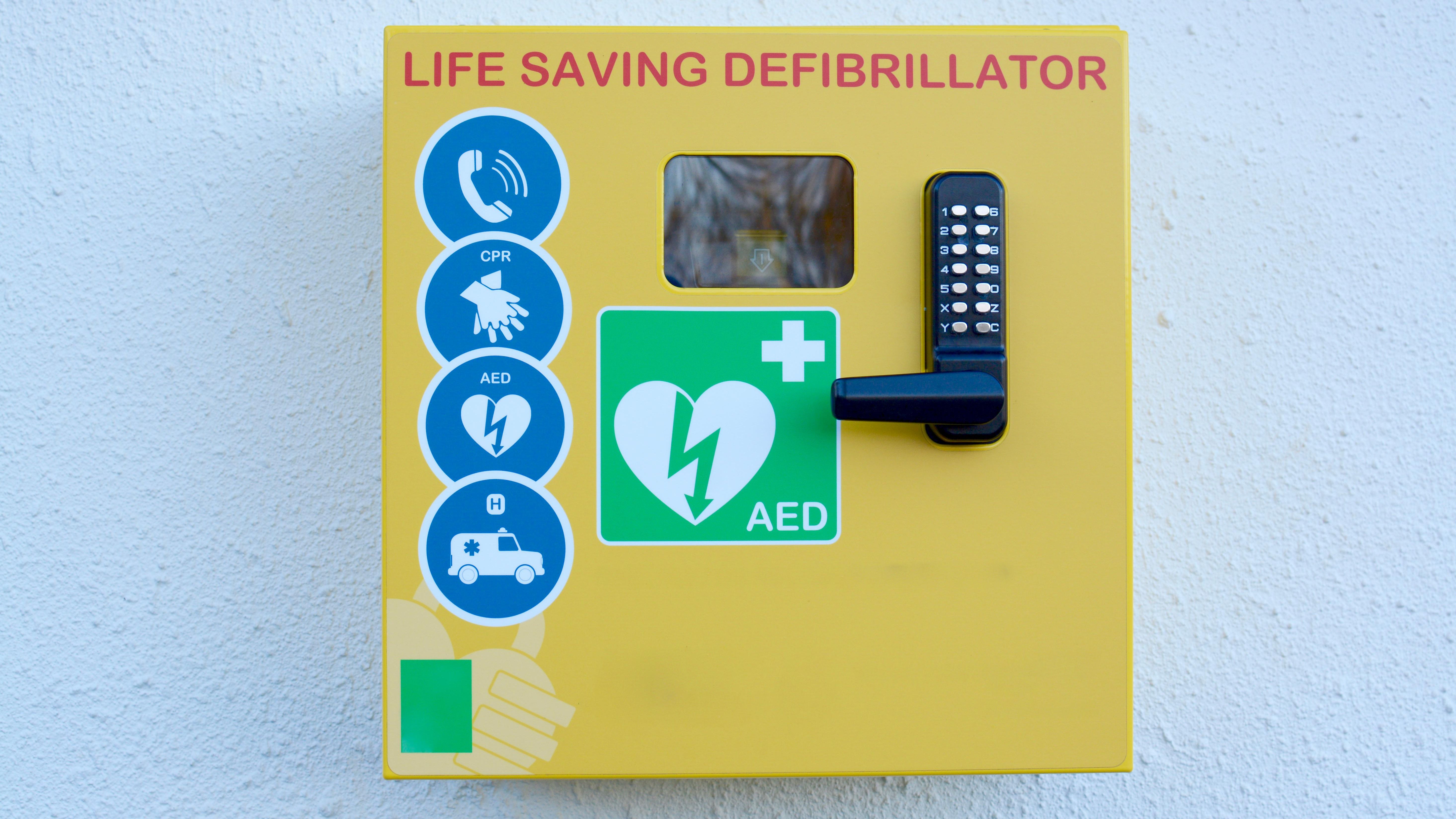 Defibulators Animation Defibrillator animation 'going about it the wrong way'