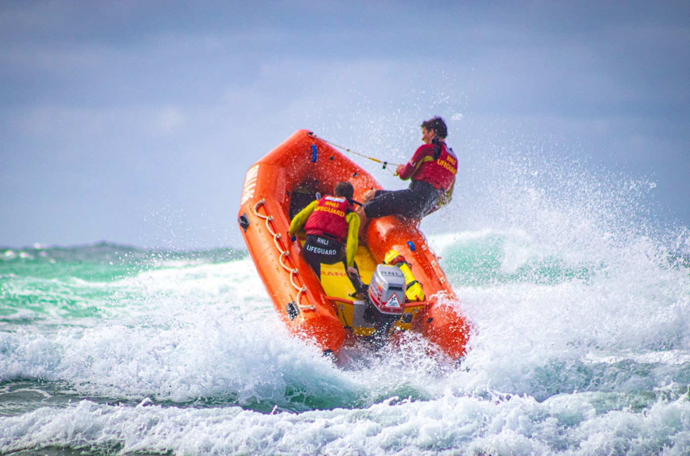 Warning to stay safe on Dorset beaches as RNLI patrols end