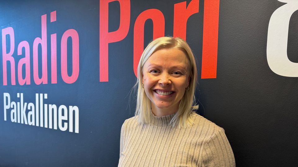 Ilona Lehtonen on ollut mukana järjestämässä sekä Porin Joulupuu-keräystä että nyt valtakunnallista kokonaisuutta.