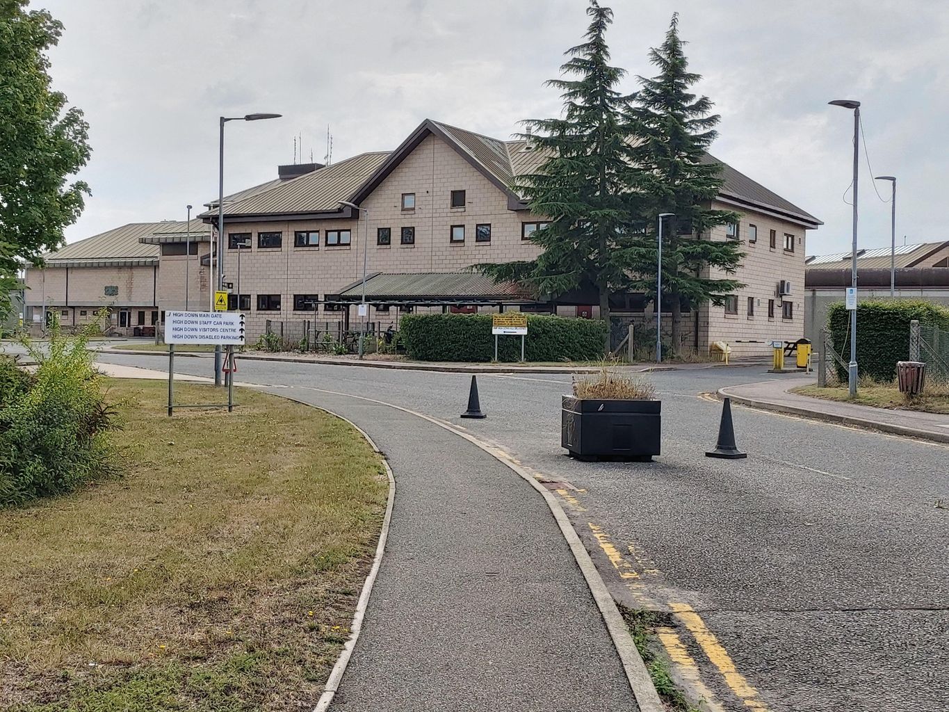 Availability of drugs at Surrey prison is “critical threat to safety”