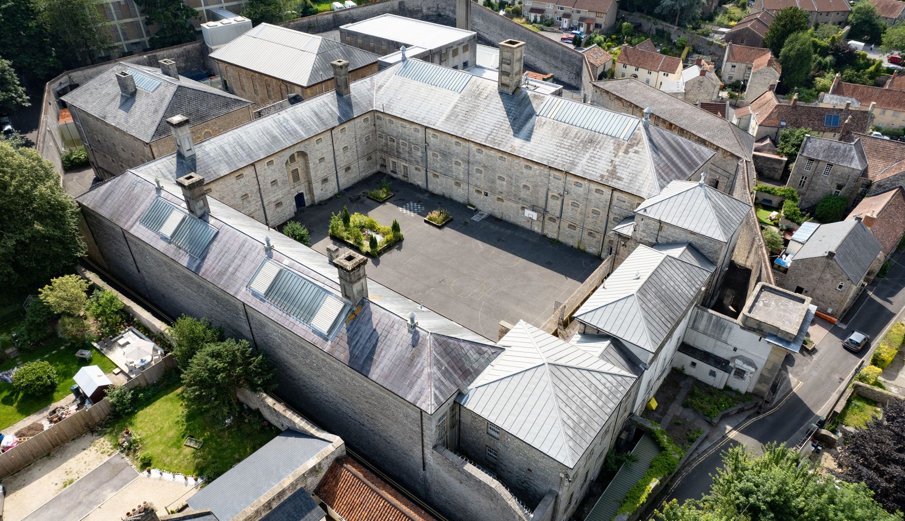 Shepton Mallet Postcode 'Heart-wrenching decision' to close Shepton Mallet prison | News ...