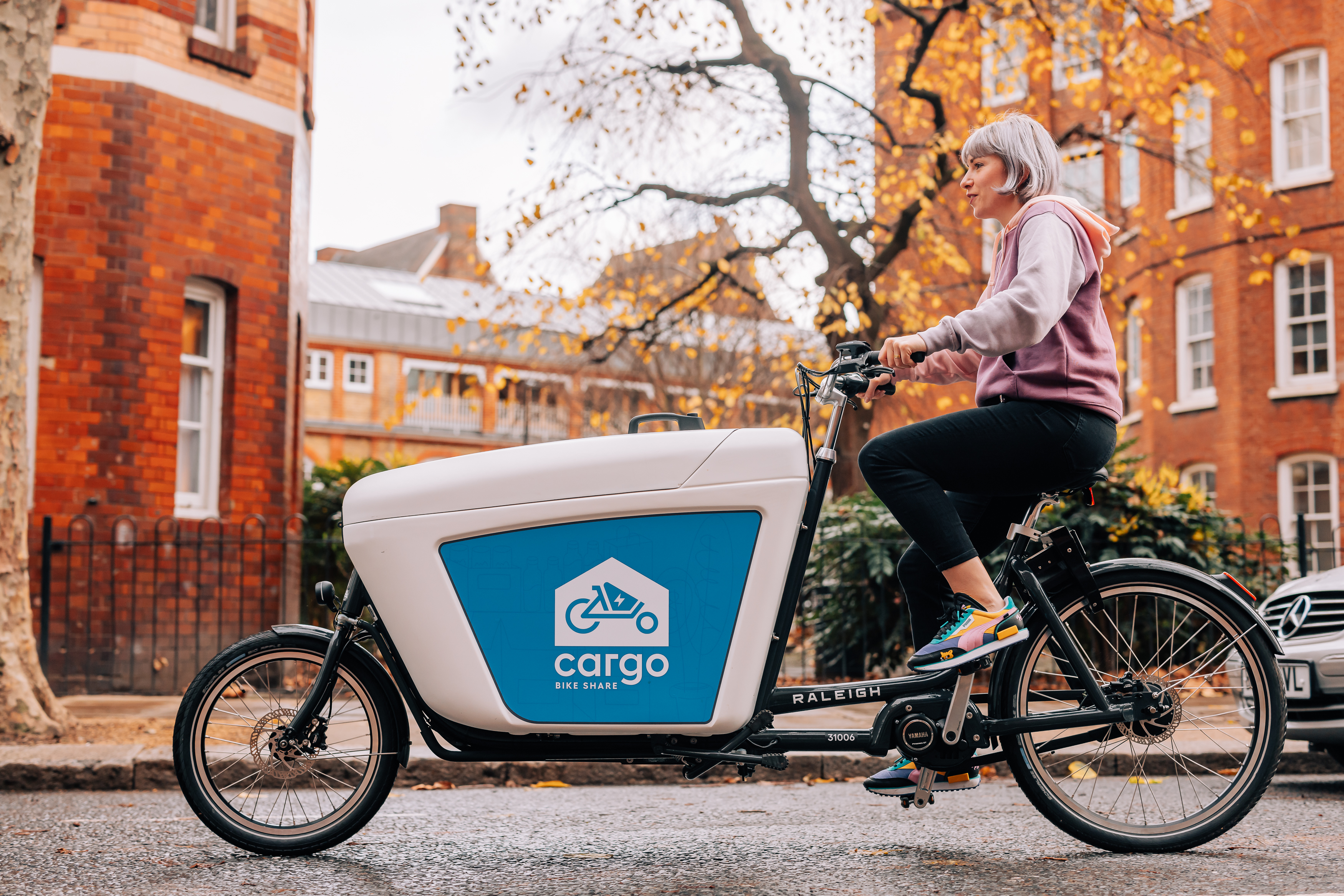 short cargo bike