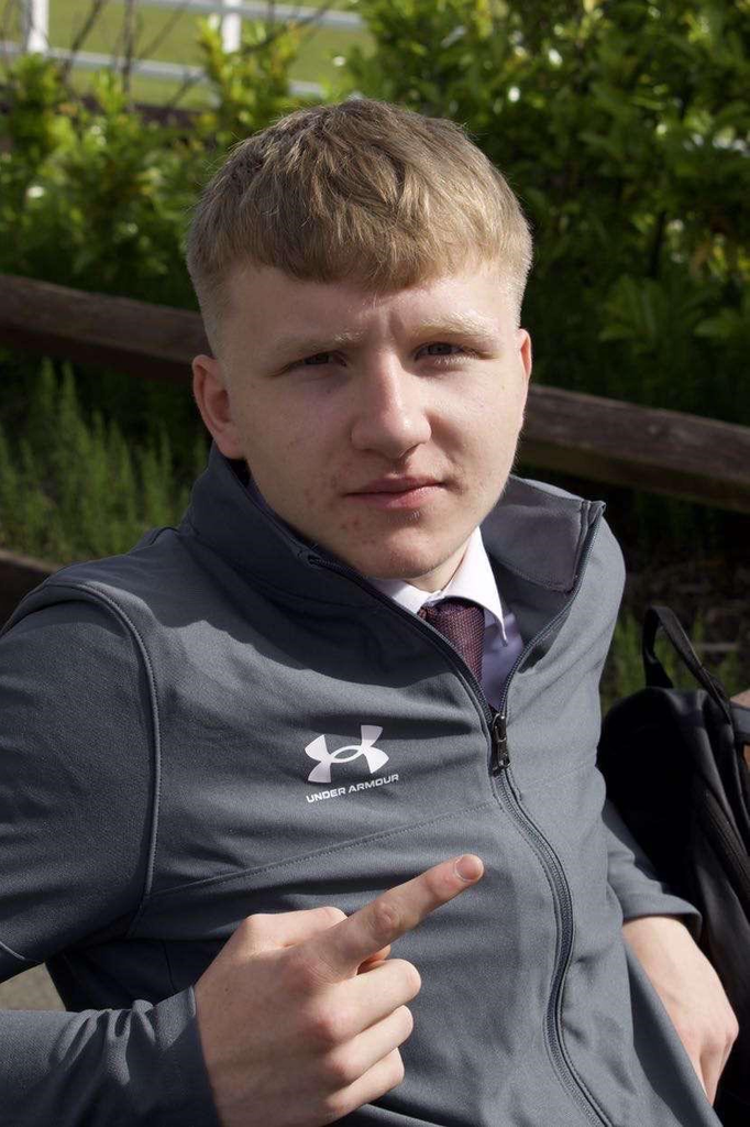 Family of murdered NY teenager issue warning about knife crime