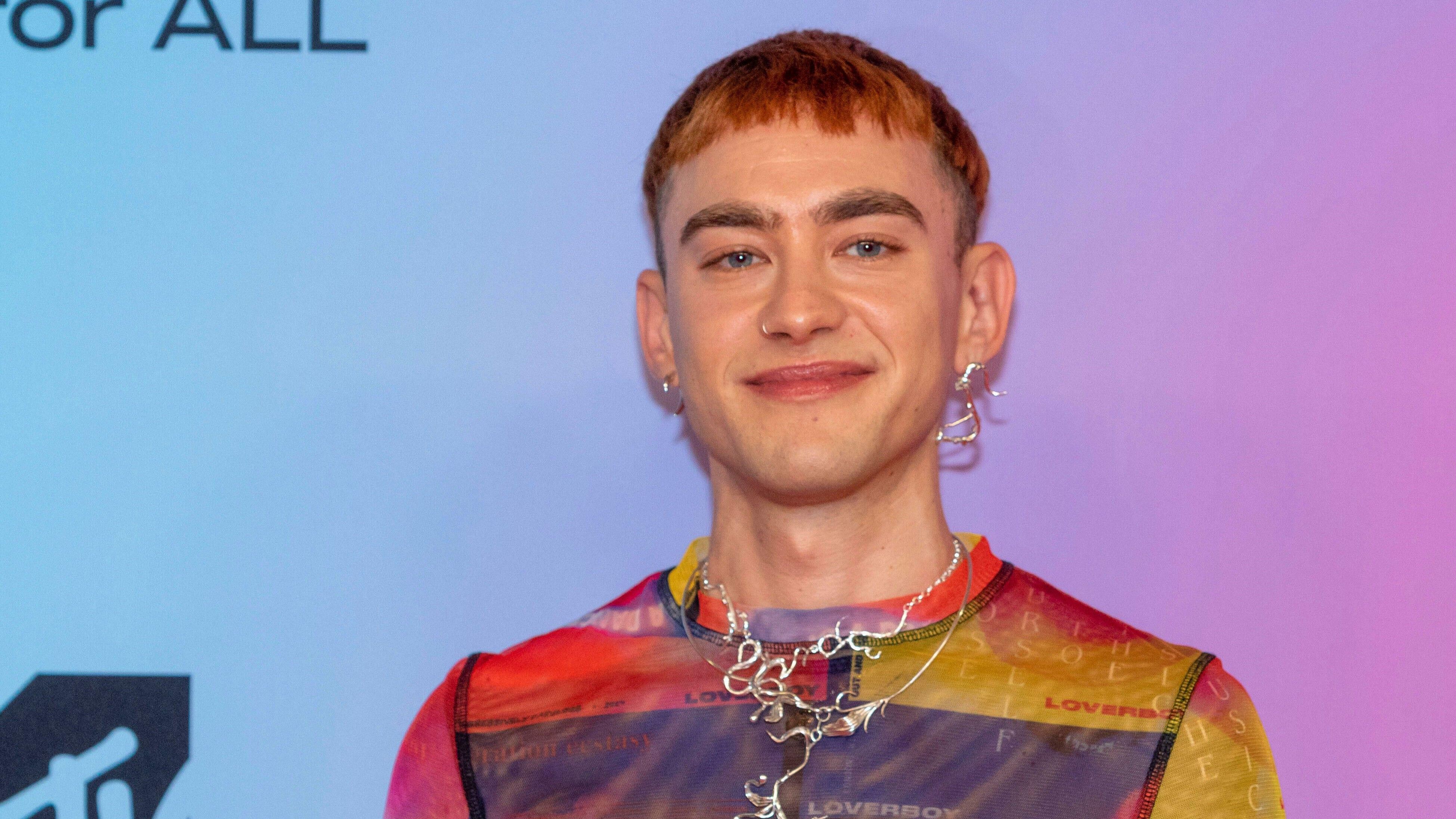 Olly Alexander's mum 'so proud' he's in Eurovision 2024 Olly Alexander Olly Alexander's mum 'so proud' he's in Eurovision 2024