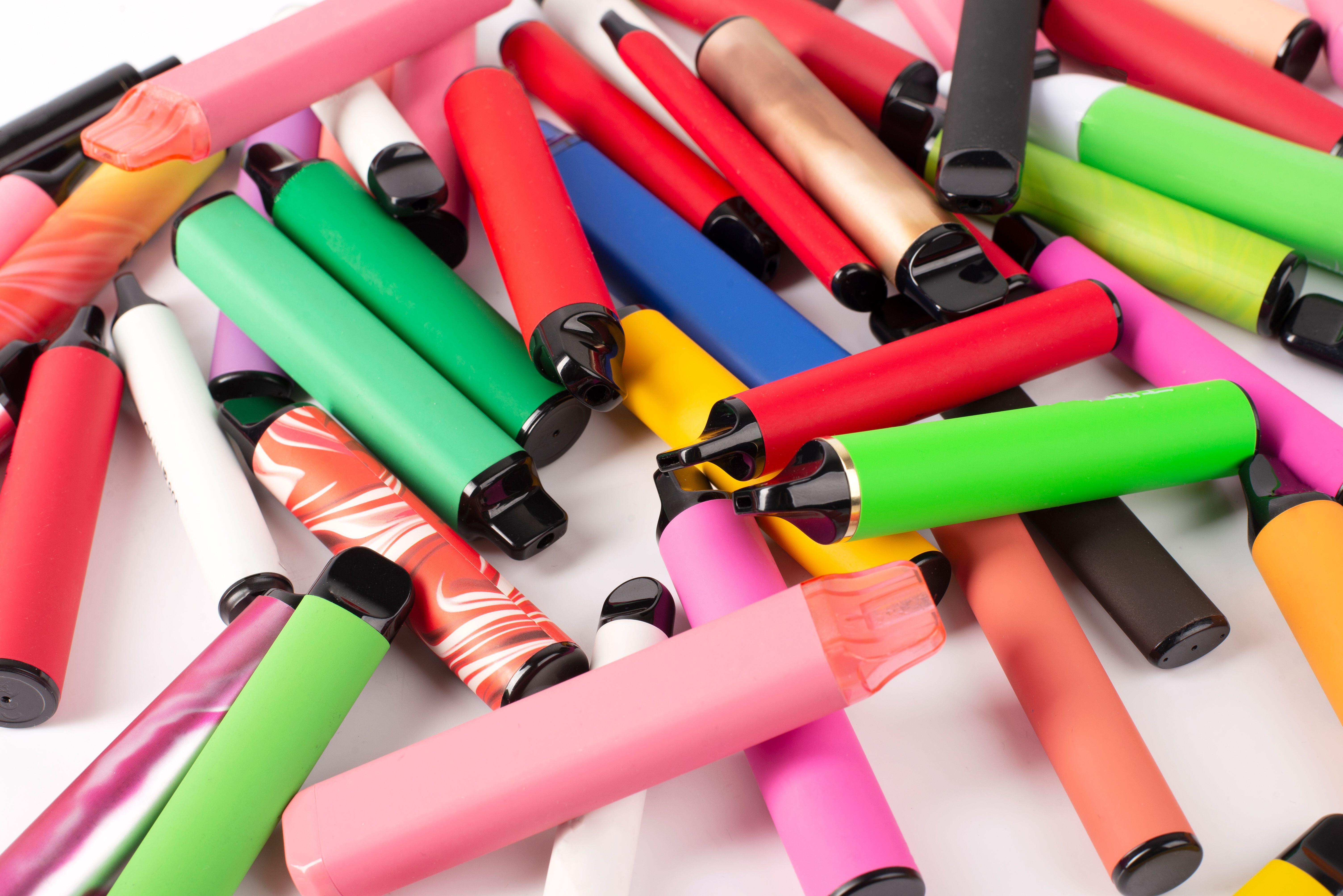 Green MSP calls for lab tests on disposable vapes