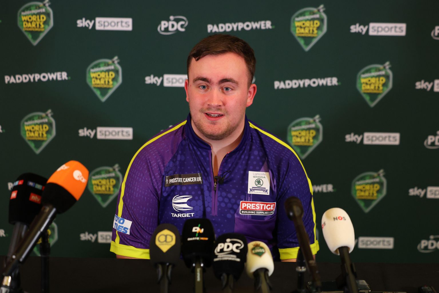 Cheshire darts star storms into darts final