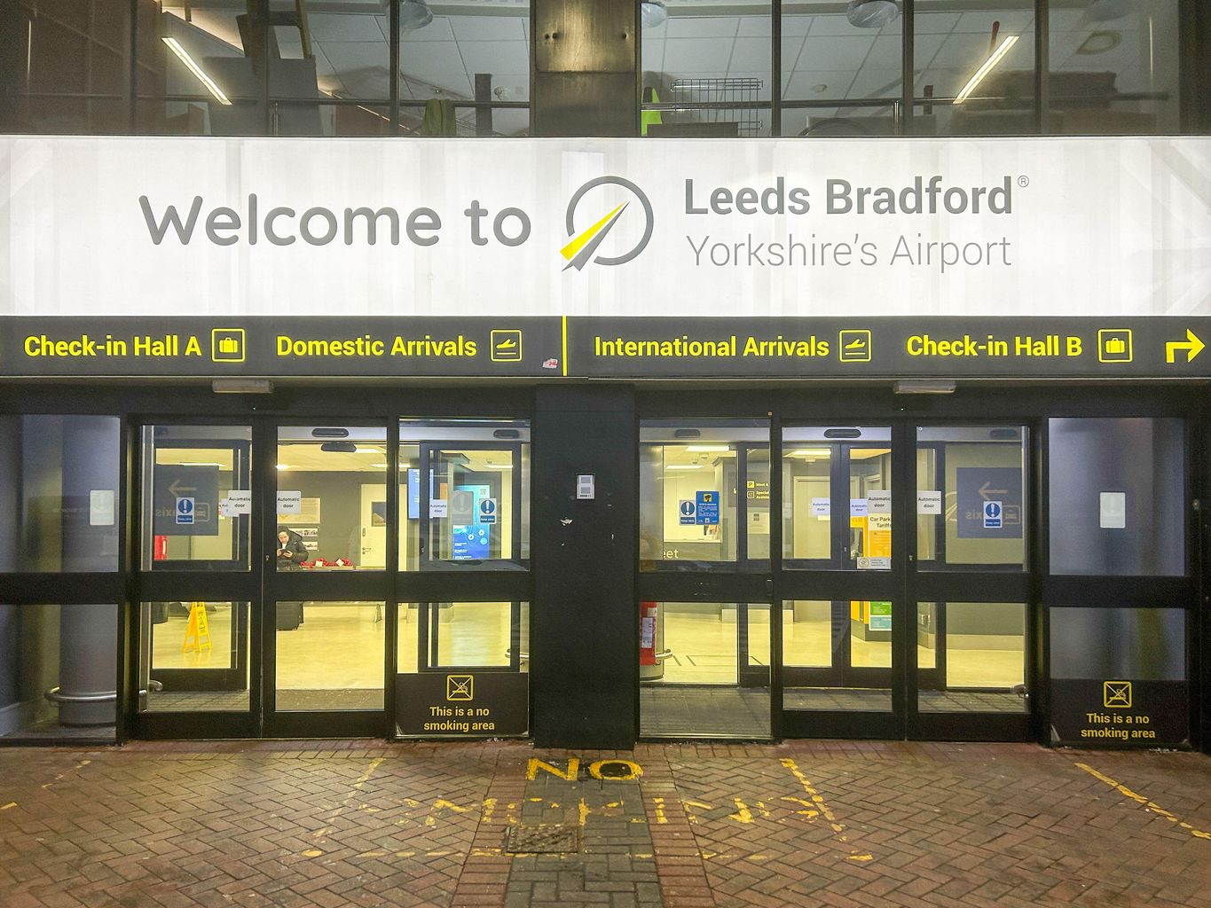 Stay Park And Fly Leeds Bradford Airport hellorayo.co.uk