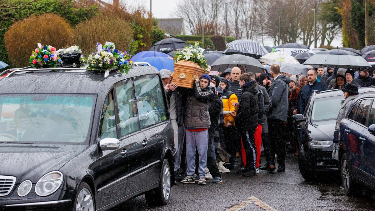 Crowd gathers for funeral of Limavady teenager killed in stabbing ...