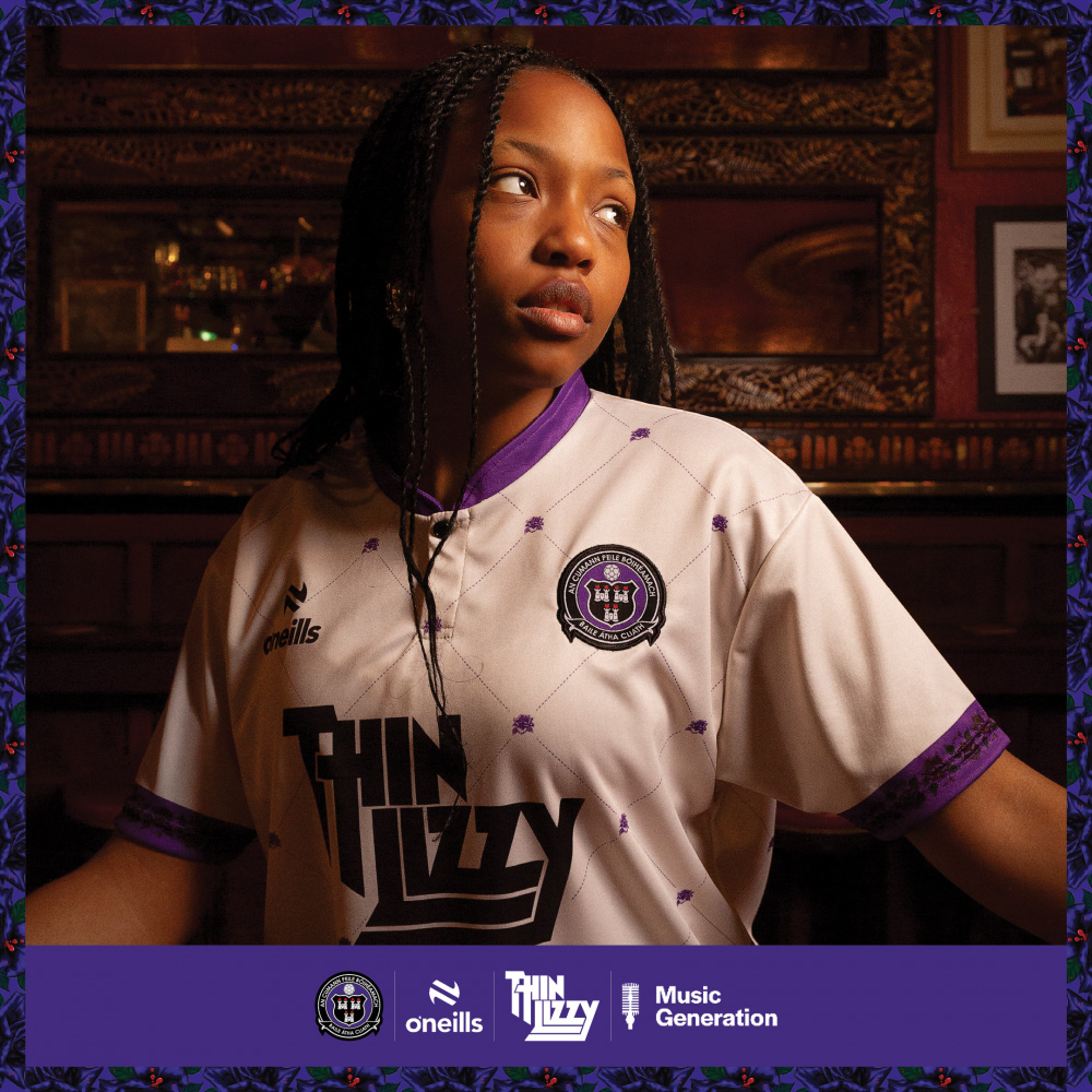 Equipación Thin Lizzy del Bohemian FC