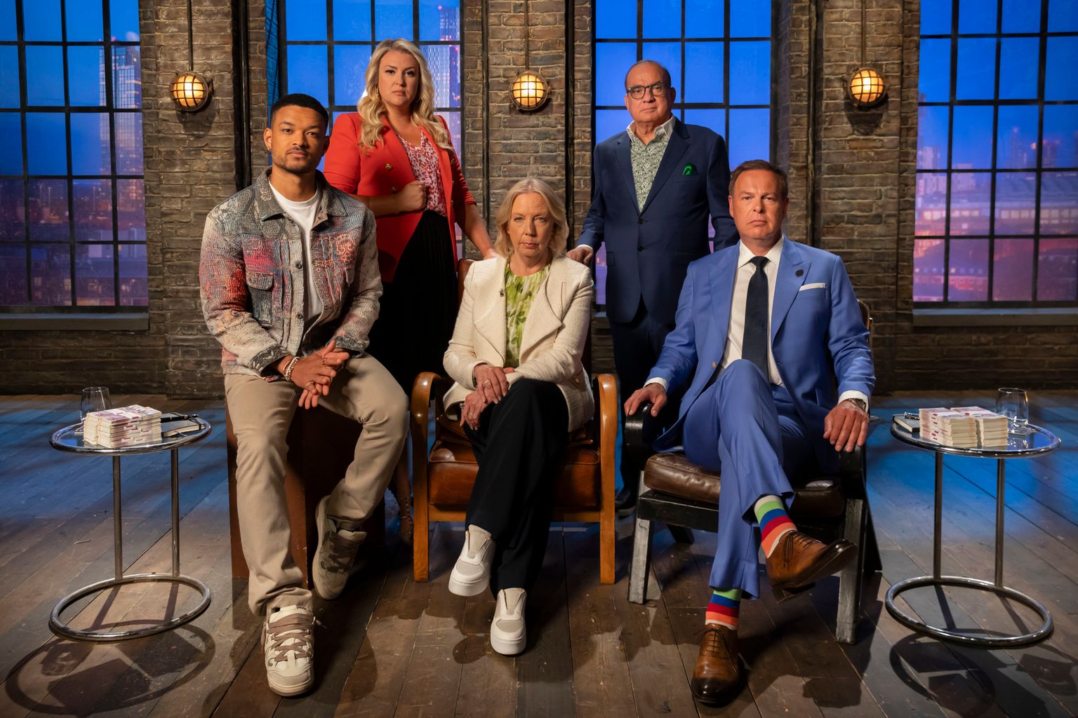 Apply to be on Dragons' Den