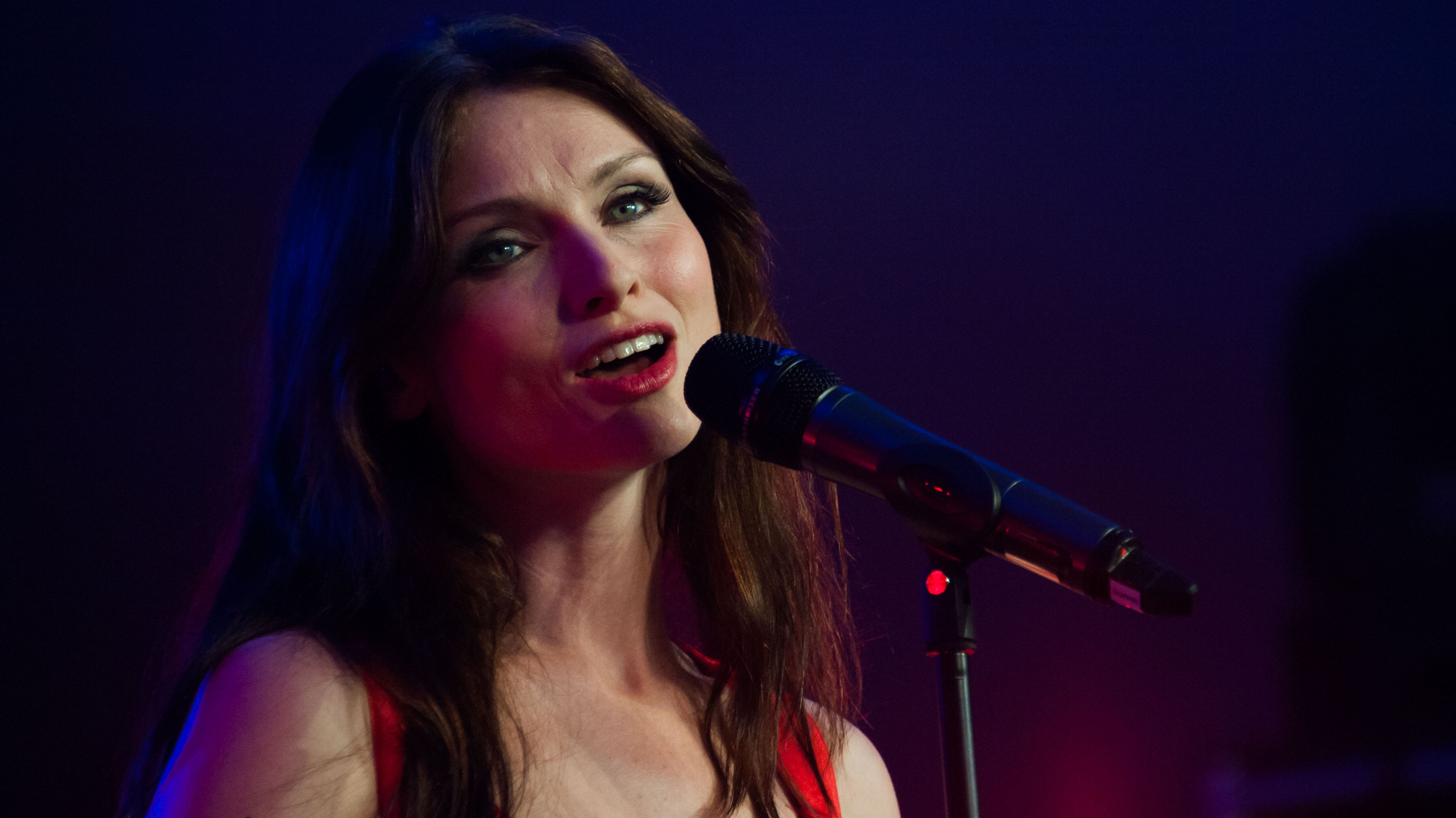 Sophie Ellis-Bextor pulls out as Poole Pride headliner