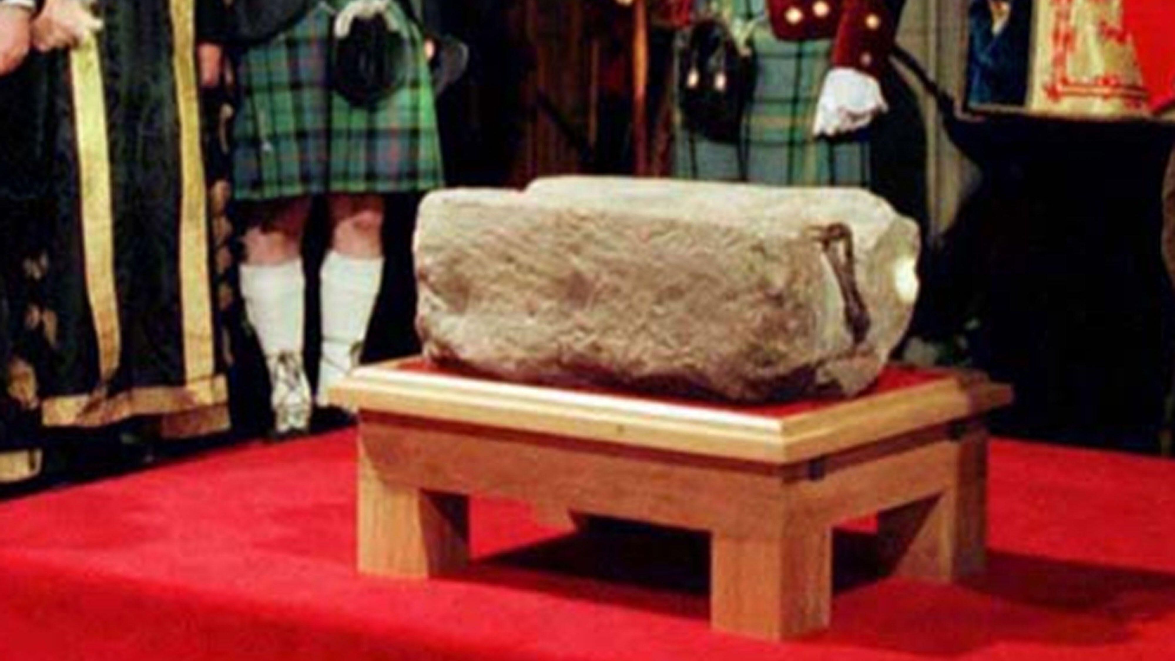 ‘Ceremony Celebrating Stone of Destiny Transfer to Perth’ ‘Ceremony Celebrating Stone of Destiny Transfer to Perth’