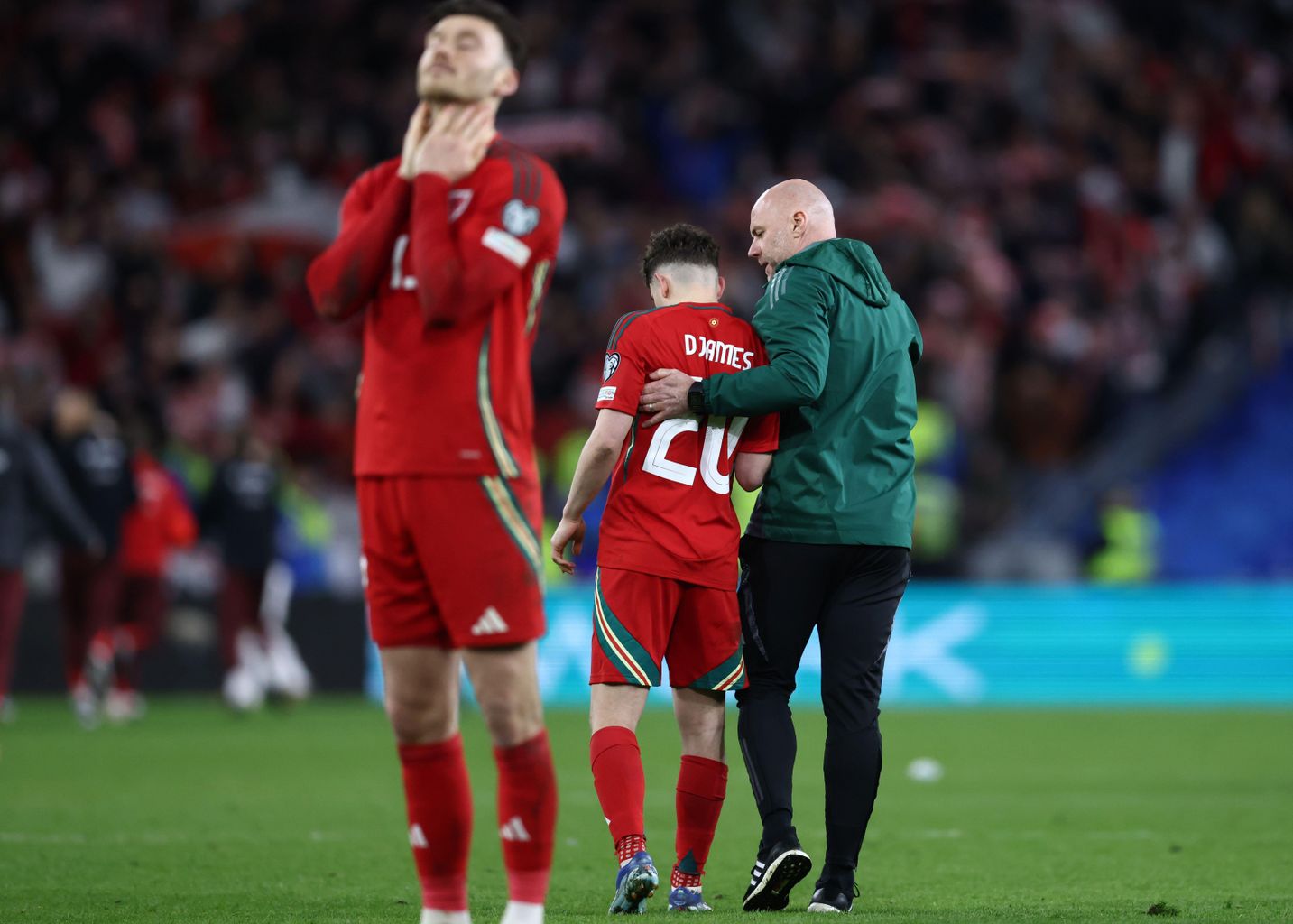 euros-heartbreak-for-wales-after-play-off-final-defeat-news-hits