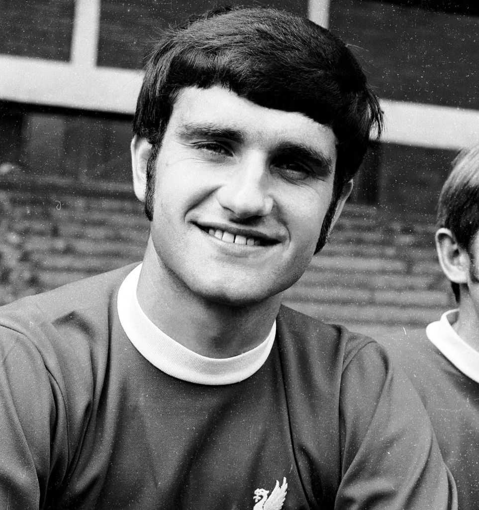 Clubs pay tribute to Bristolian footballer Larry Lloyd