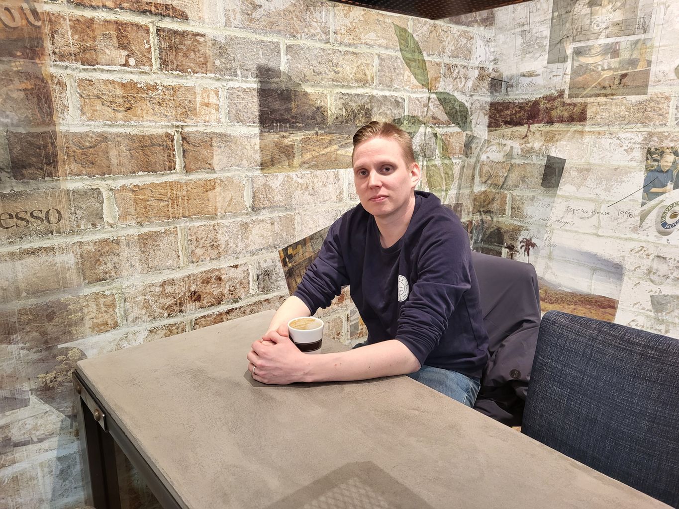 Roni Hermo tekee väitöskirjaa Porin murteesta kulttuuriperintönä. 