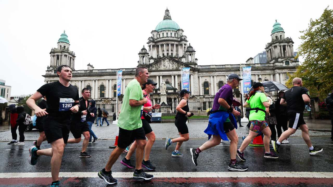 Moy Park Belfast City Marathon 2024 Traffic Update News Downtown Country