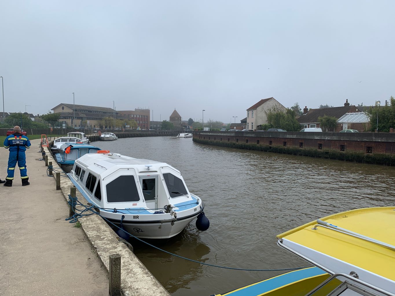 Norfolk Coastguard urges boaters and paddleboards to wear lifejacket